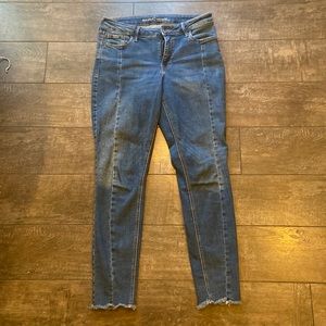 Old Navy, women’s mid-rise rock star jeans, raw hem, seam down legs
